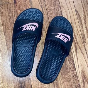 nike slides
